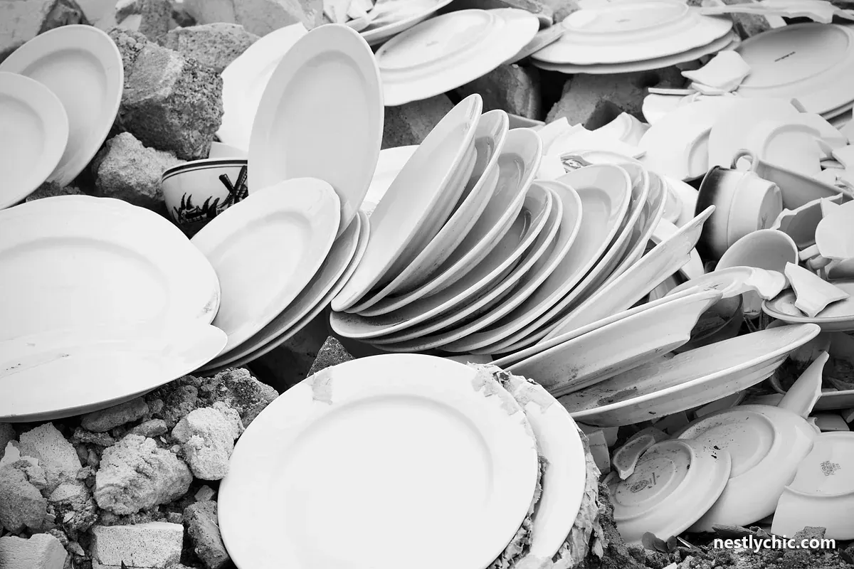 Shattered stacked plates