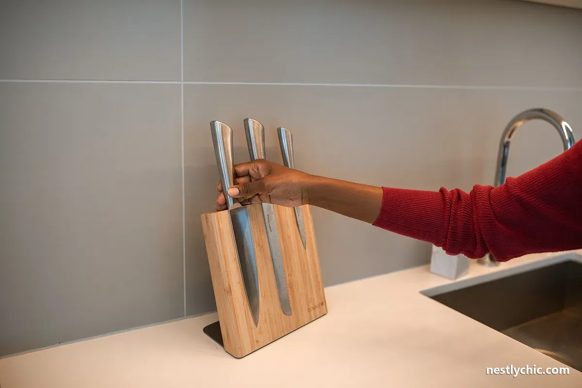 Taking a knife from a wooden knife block